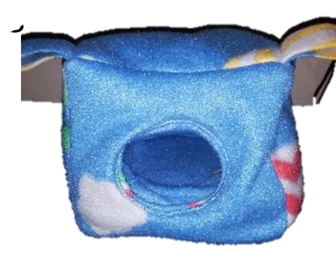 Critter cube hanging house